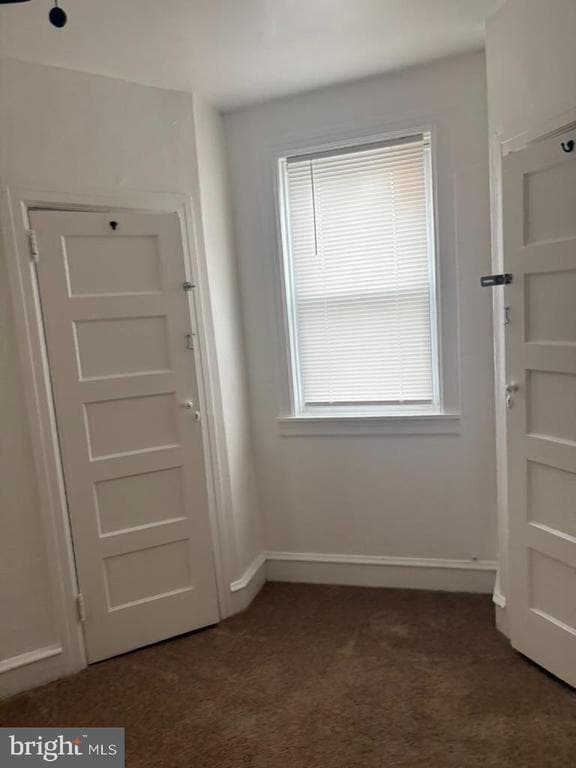 Building Photo - 6714 Woolston Ave