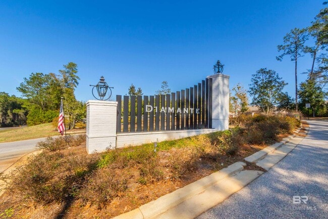 Building Photo - 9426 Diamante Blvd