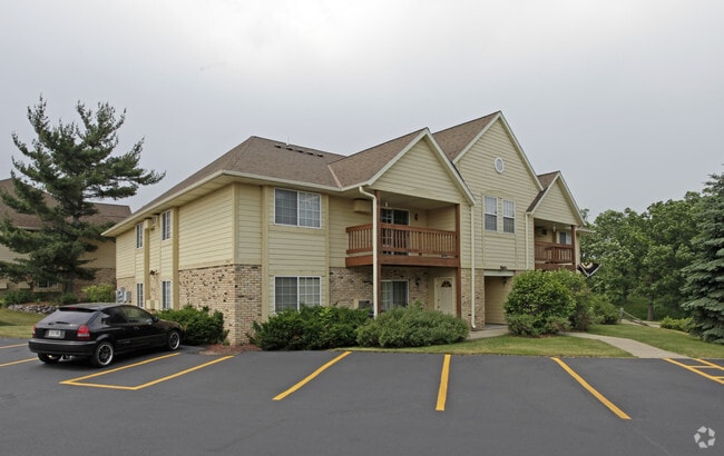 Arbor Heights Apartments Janesville, WI Apartment Finder
