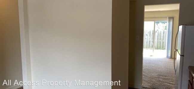 Building Photo - 3 br, 1.5 bath House - 156 Delmar Lane Unit A