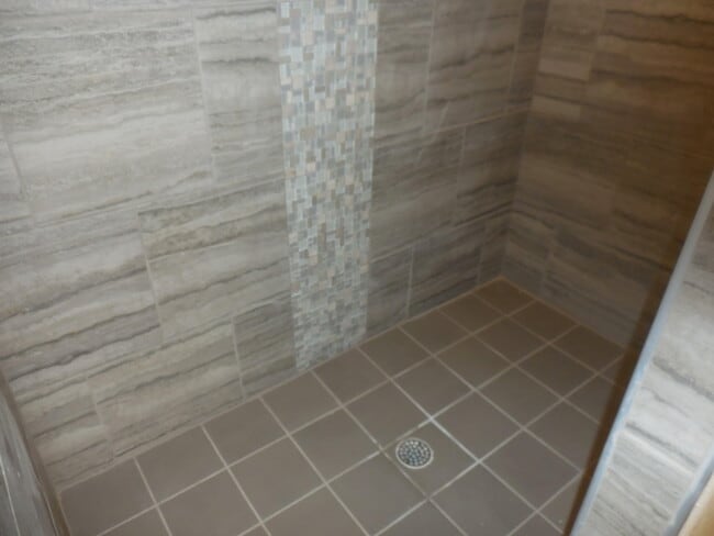 Building Photo - 7312 Glacier Dr