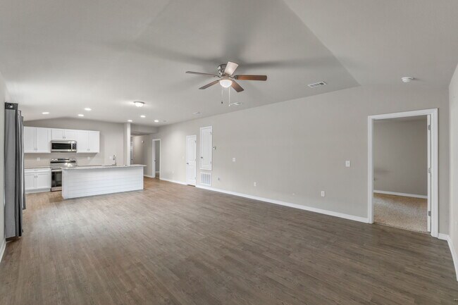 Building Photo - 3210 Electra Dr