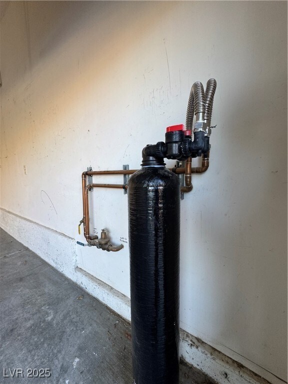 Building Photo - 9501 Ironsend St