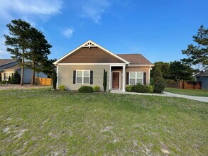 Building Photo - ADORABLE 3 BR, 2 BA HOME IN PLANTATION POINT! *SPRING CREEK SCHOOL DISTRICT*
