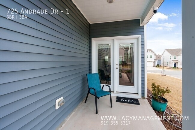 Building Photo - 725 Andrade Dr