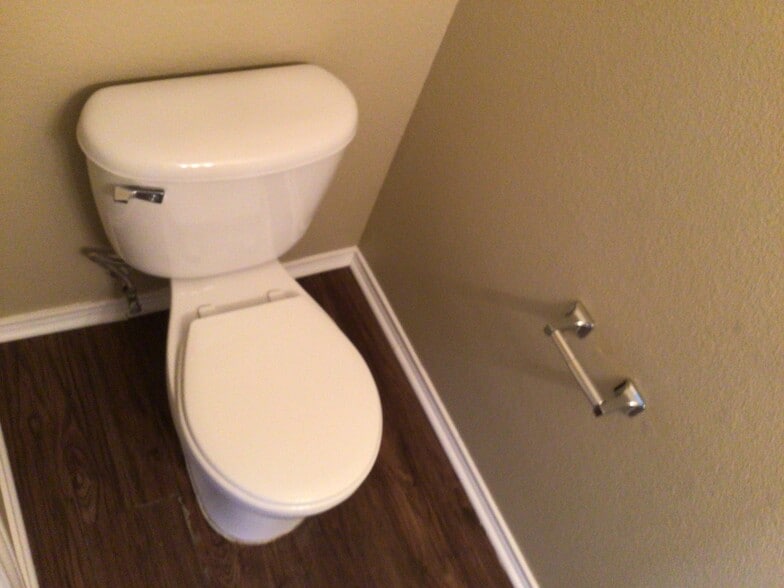 Building Photo - 1333 Gayle St