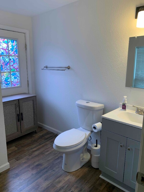 Building Photo - 121 S Main St