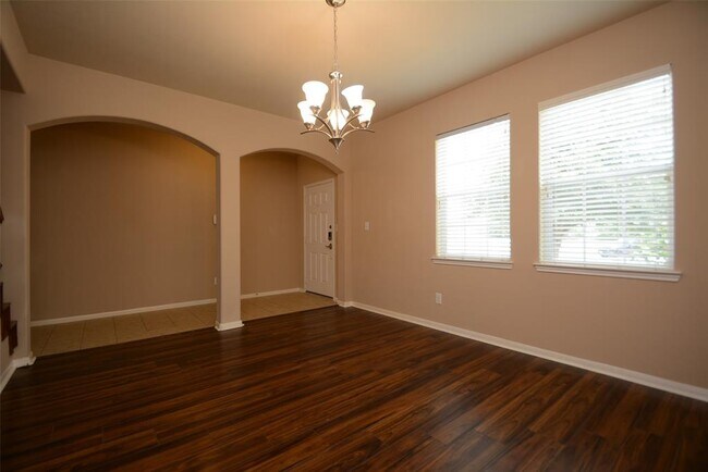 Building Photo - 21711 Tinsley Trails