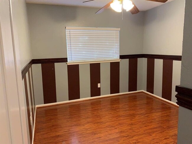 Building Photo - 3111 Lazy Brook Dr