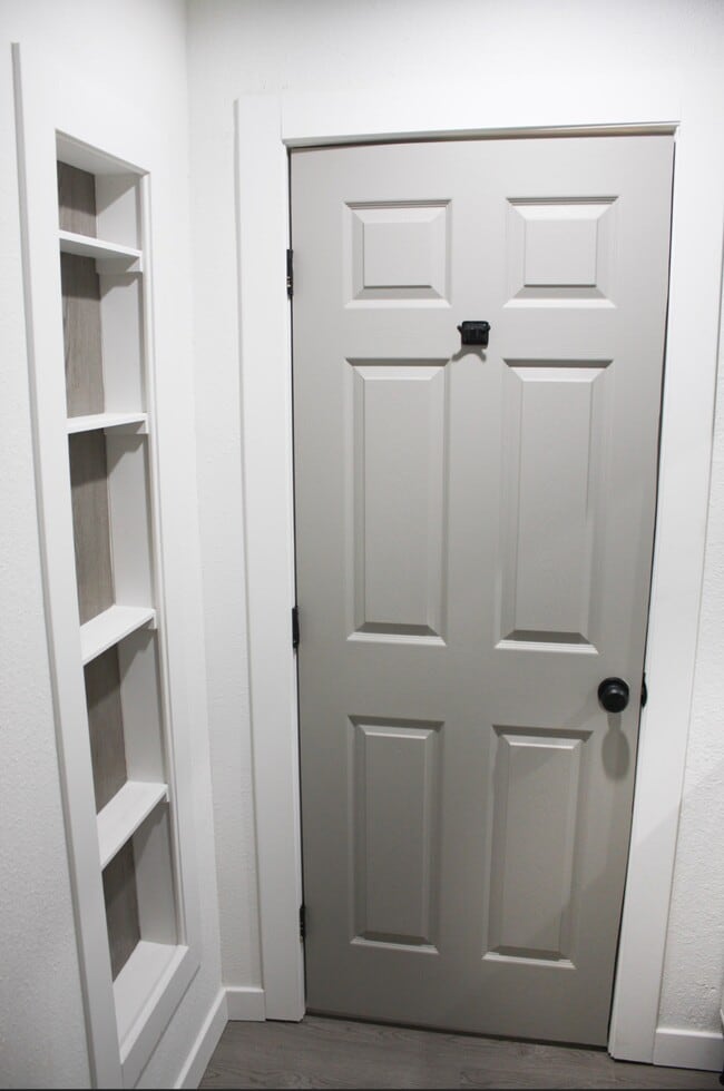 Building Photo - 1125 Tamerack Ave