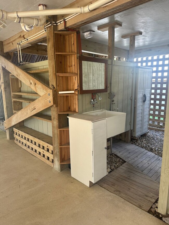 Building Photo - Long-Term Rental – Spacious 4BR/4BA Home i...