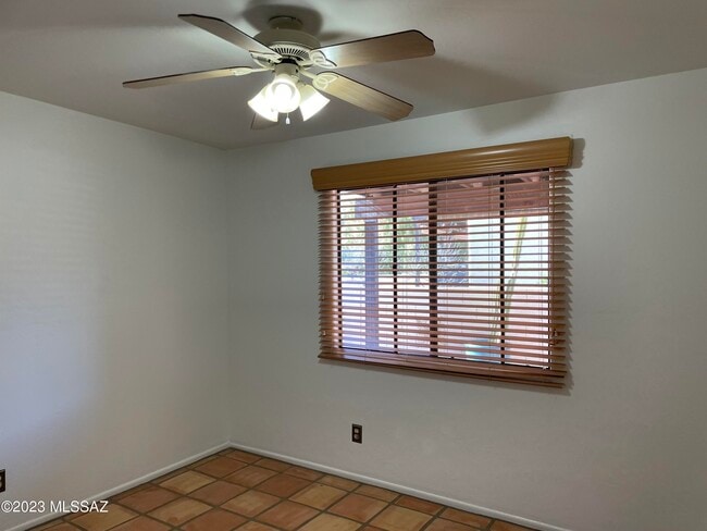 Building Photo - 11865 N Copper Butte Dr