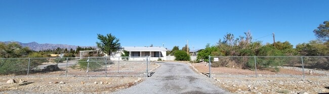 Building Photo - CONESTOGA COUNTRY ESTATES - Conestoga Parkway