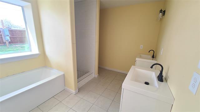 Building Photo - 625 Grand Cayman Way