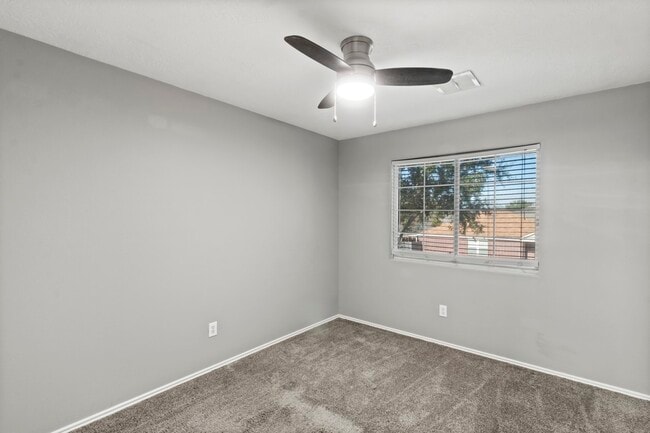 Building Photo - 10507 Sutter Glen Ln