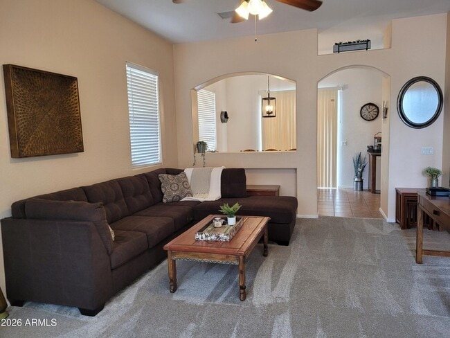 Building Photo - 785 W Azure Dr