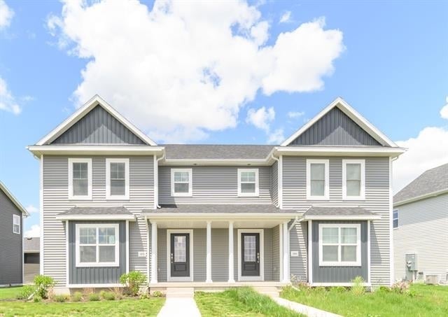 Primary Photo - 1674 Happy Trails Rd