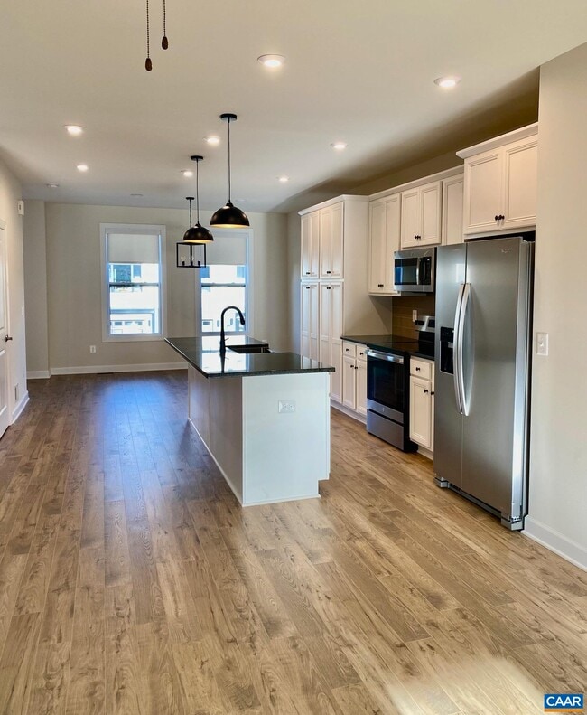 Building Photo - 2254 Fowler Cir