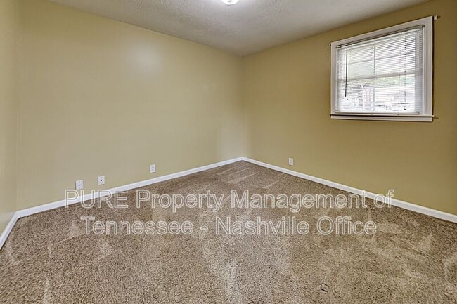 Building Photo - 4212 B Sweden Dr