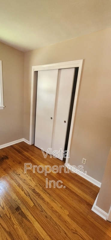 Building Photo - 3412 Winnland Dr