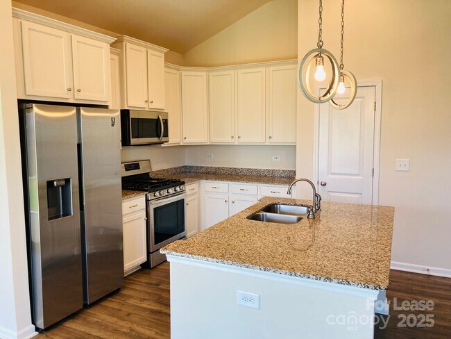 Building Photo - 4534 Dover Ct