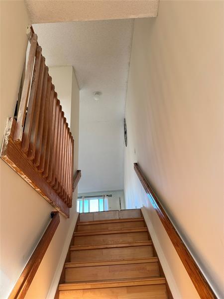 Building Photo - 21270 NE 8th Ct