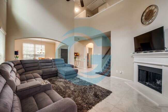 Livingroom - 5844 Bindweed St