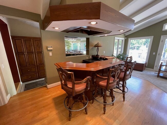 Building Photo - 19077 Oriente Dr