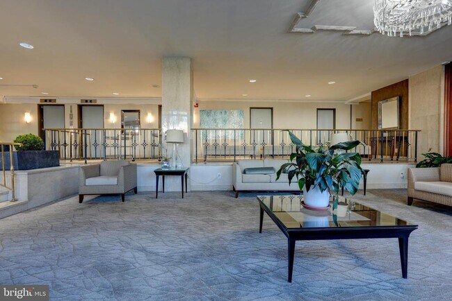 Building Photo - 1900 Lyttonsville Rd