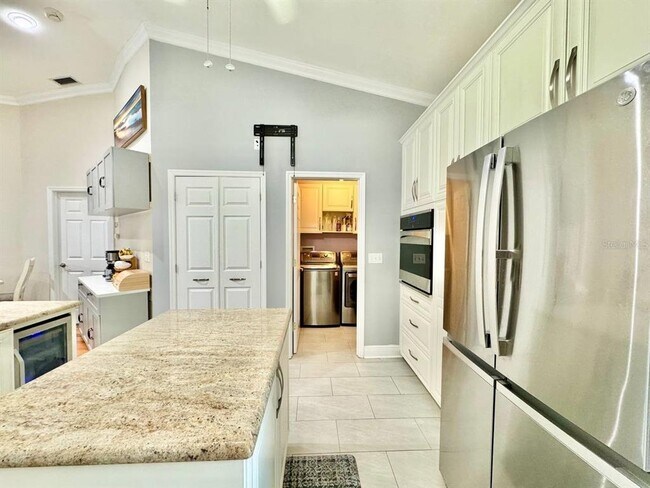 Building Photo - 13035 Royal George Ave