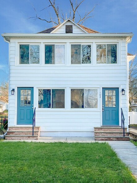 Building Photo - 102 Hazel St