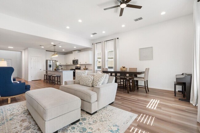 Building Photo - 232 Manassas Dr