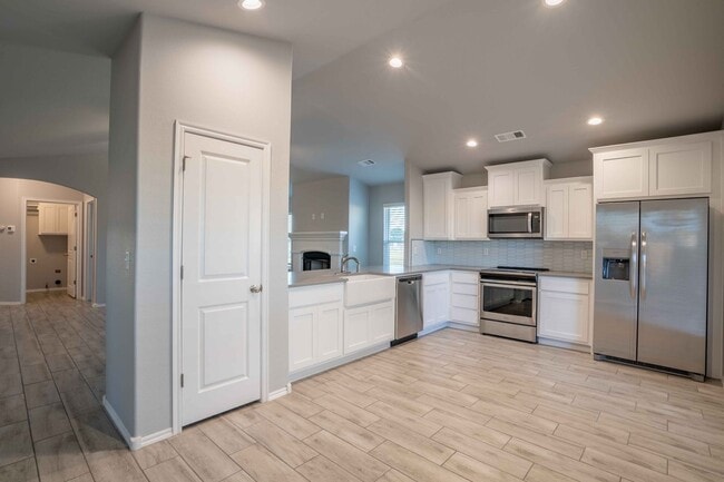 Building Photo - New Build Simmons Home and RARE - 4 Bedroom Owasso home