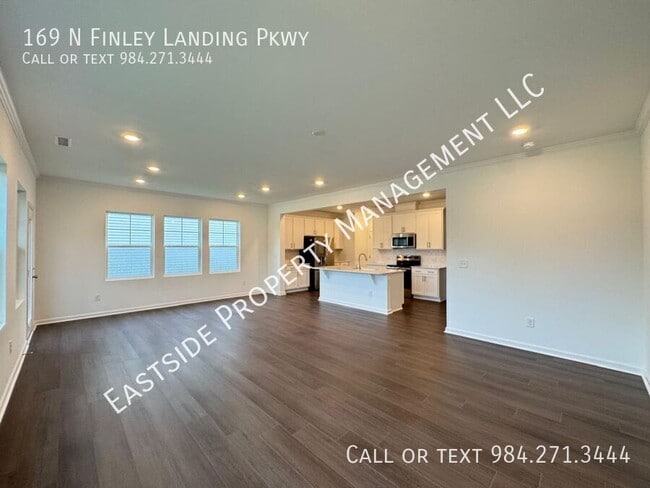 Building Photo - 169 S Finley Lndg Pkwy