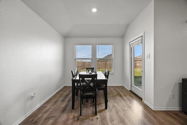 Building Photo - 701 Saddle Oak Ln