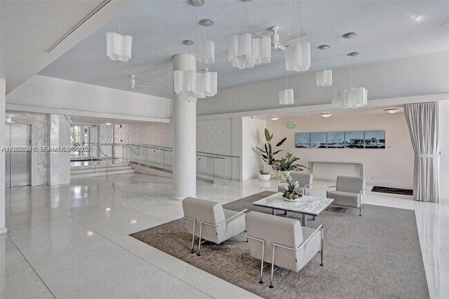 Building Photo - 3 Island Ave