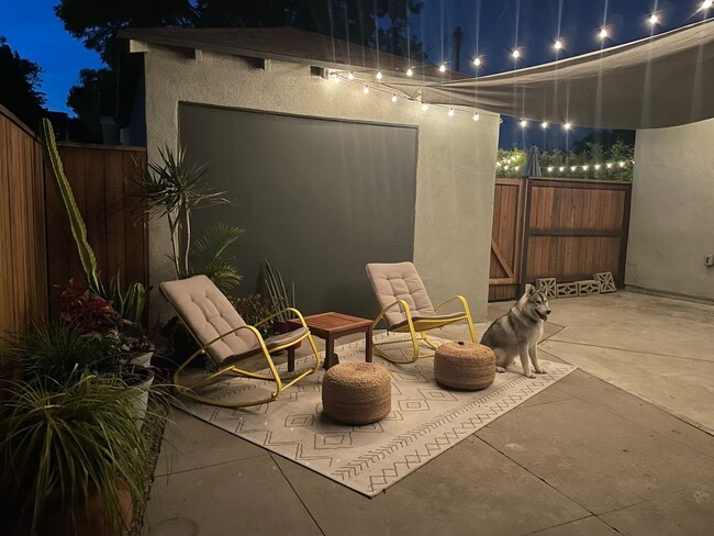 Building Photo - 1115 Neola St