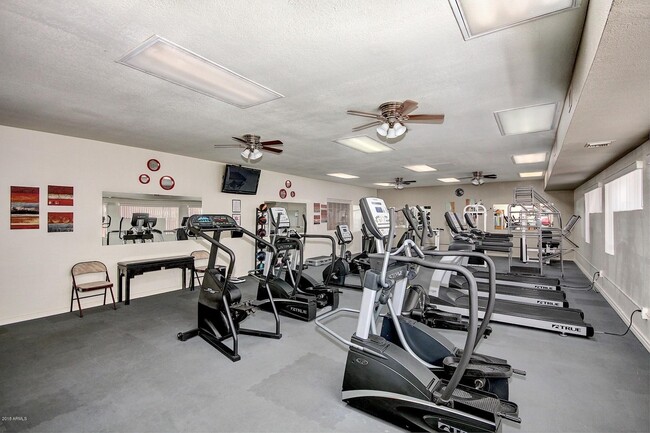 Clubhouse Gym - 4303 E Cactus Rd