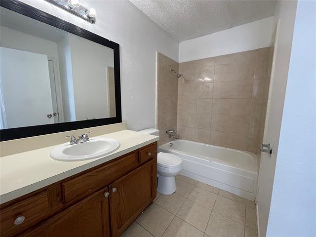 Building Photo - 1404 Shufford St