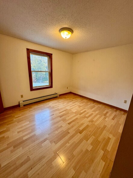 Building Photo - 7 Colby Way