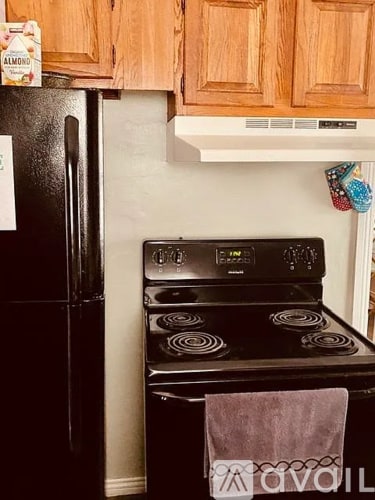 Kitchen 2 - 636 Washington Ave
