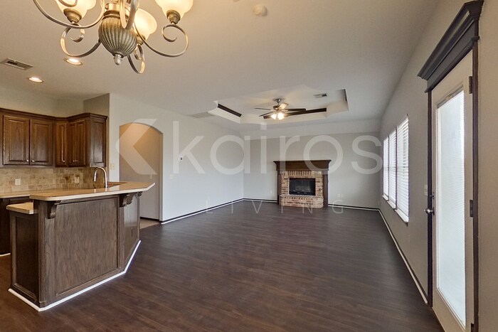 Building Photo - 4804 Doe Run Dr