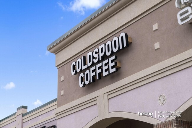 Building Photo - 47339 Blackwater Falls Terrace