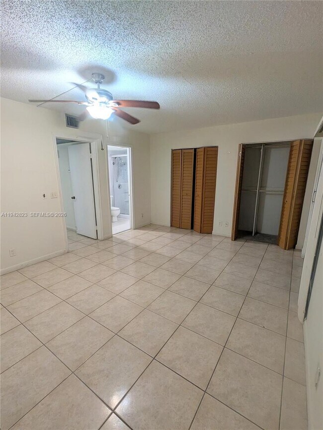 Building Photo - 850 SW 133rd Terrace