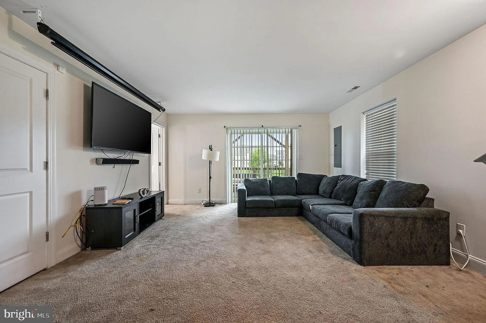 Building Photo - 1340 Carrick Ct