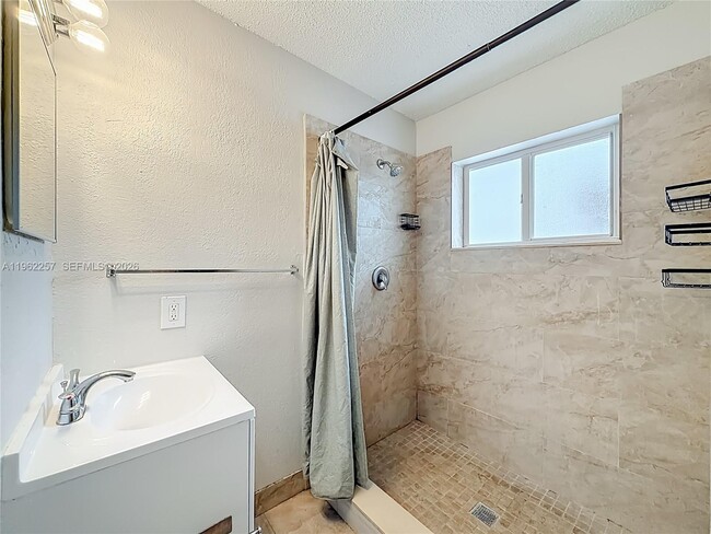 Building Photo - 2751 NW 58th Terrace