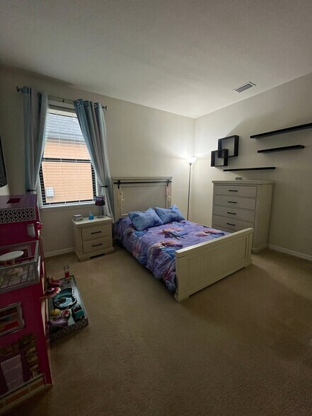 Building Photo - 14421 Alistar Manor Dr