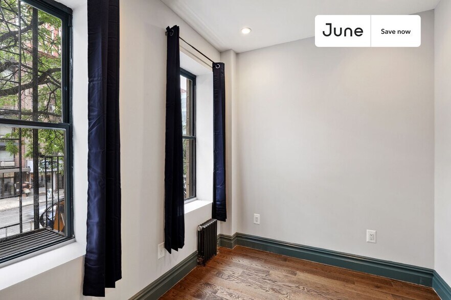 Building Photo - 826 9th Ave