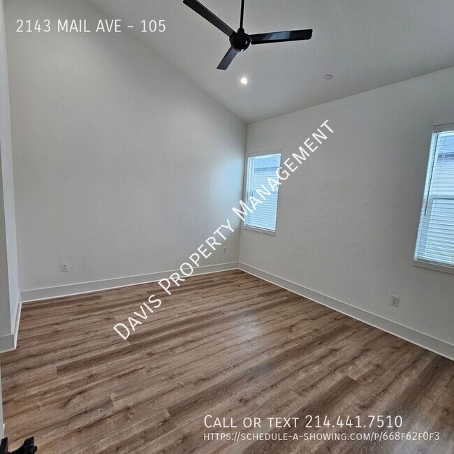 Building Photo - 2143 Mail Ave