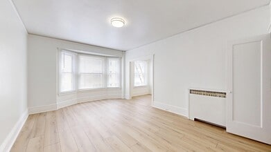 Building Photo - 505 Taylor St